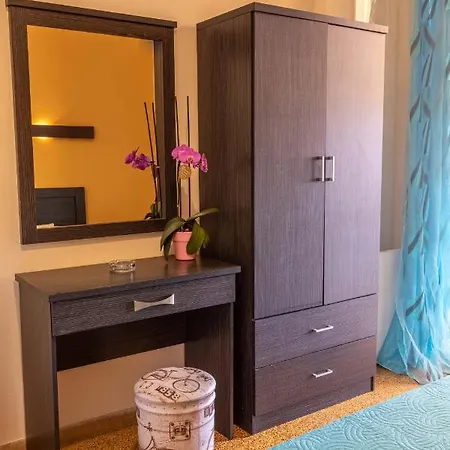 Aparthotel Stella *
