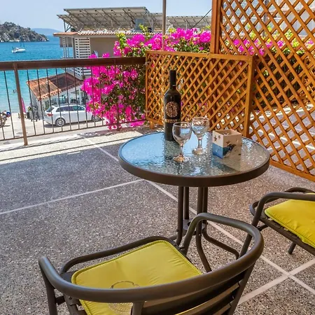 Aparthotel Stella 3*