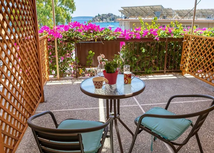 Stella 아파트호텔 Tolón