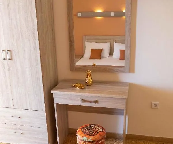 Stella 아파트호텔