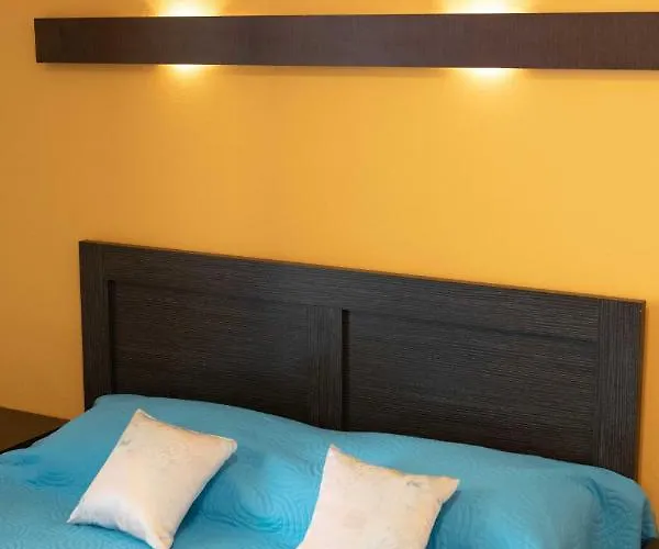 아파트호텔 Stella 3*