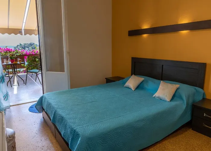 Stella Apart-hotel Tolón