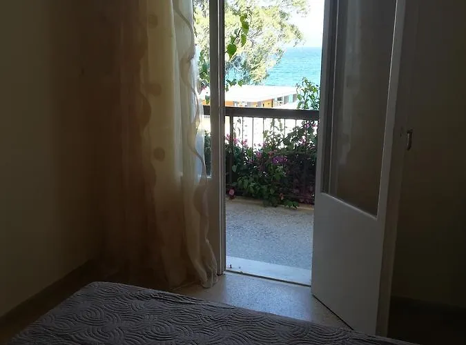 Apart-hotel Stella 3*